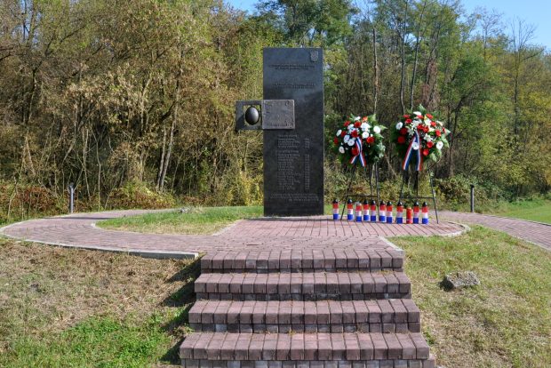 spomenik poginulim pripadnicima 107. brigade